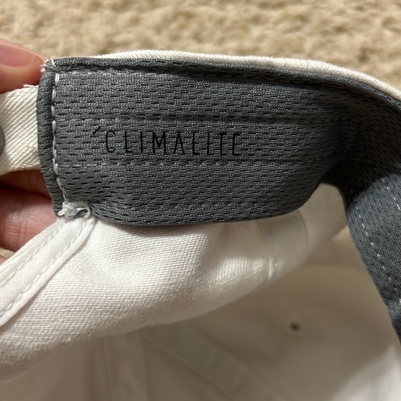 Adidas Hat - Picture 4 of 5